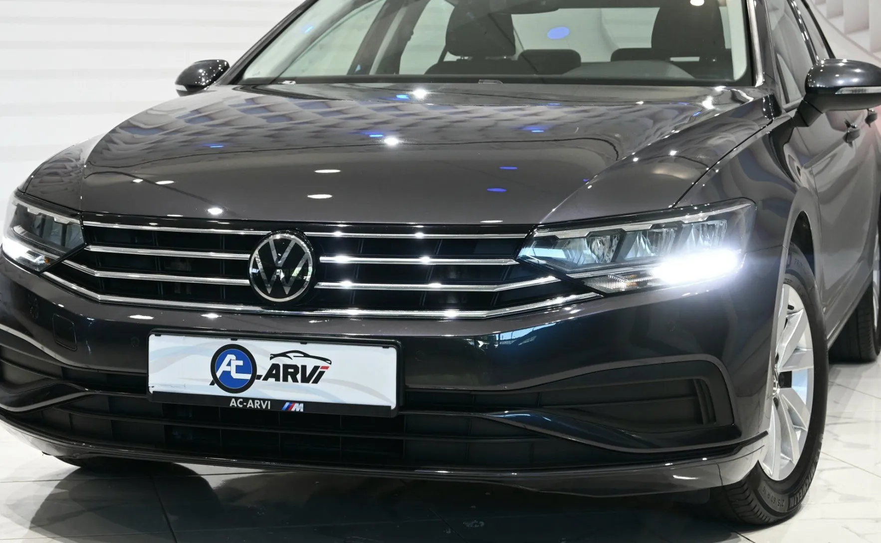 Zunanja slika - Volkswagen Passat - 1.5 TSI BMT Business DSG - 3