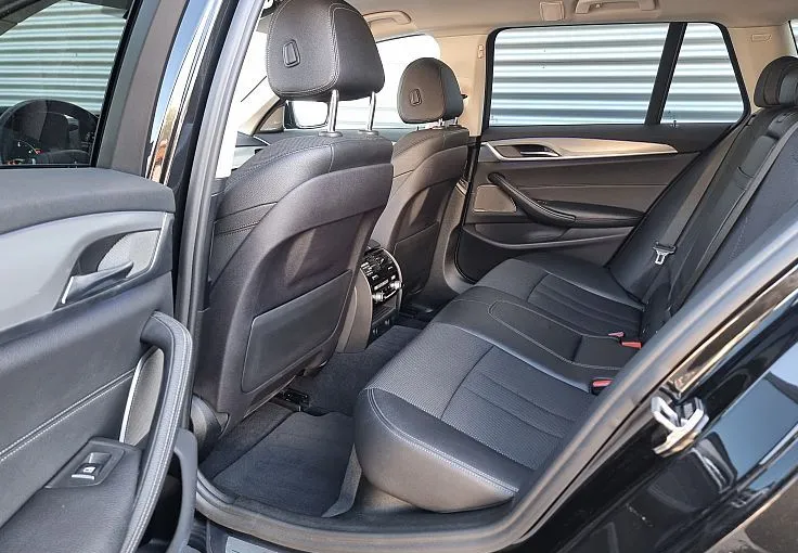 Zunanja slika - BMW Serija 5 - Touring: 520d-AUT-M PAKET ZUNANJI-KAMERA-GR.SED+20 COL - 8