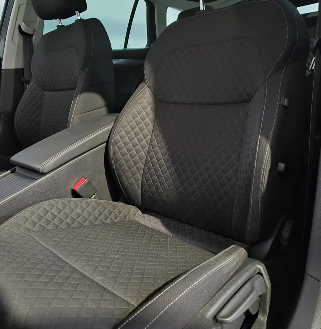 Zunanja slika - Škoda Superb - Combi 2,0 TDI DSG - 14
