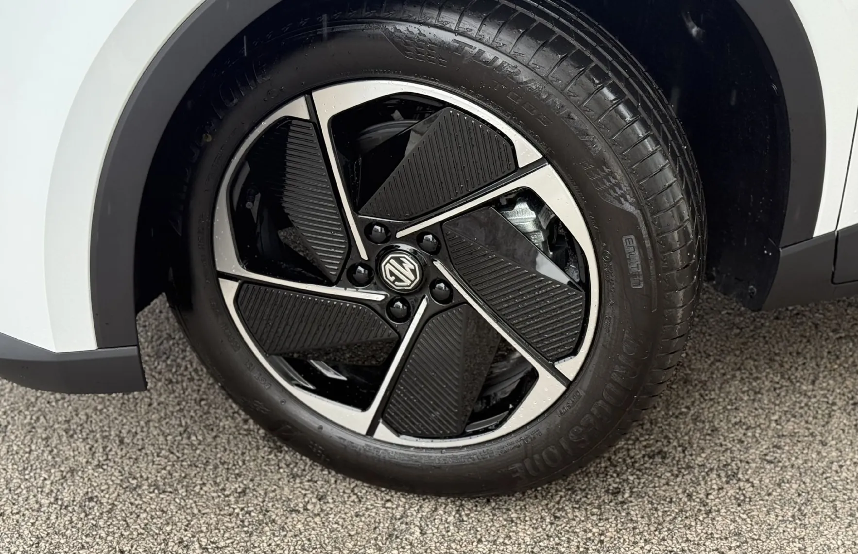 Zunanja slika - MG MGS5 EV - Luxury - 7