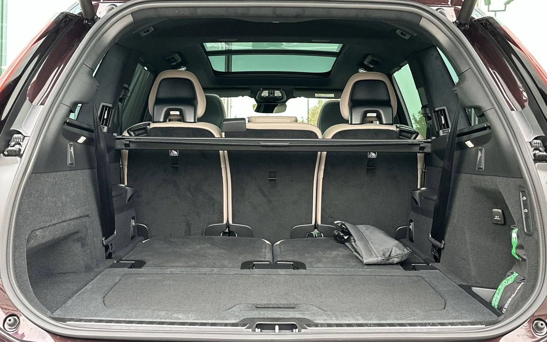 Notranja slika - Volvo XC90 - B5 AWD Ultra Bright Avt. 7s AT AWD - 12