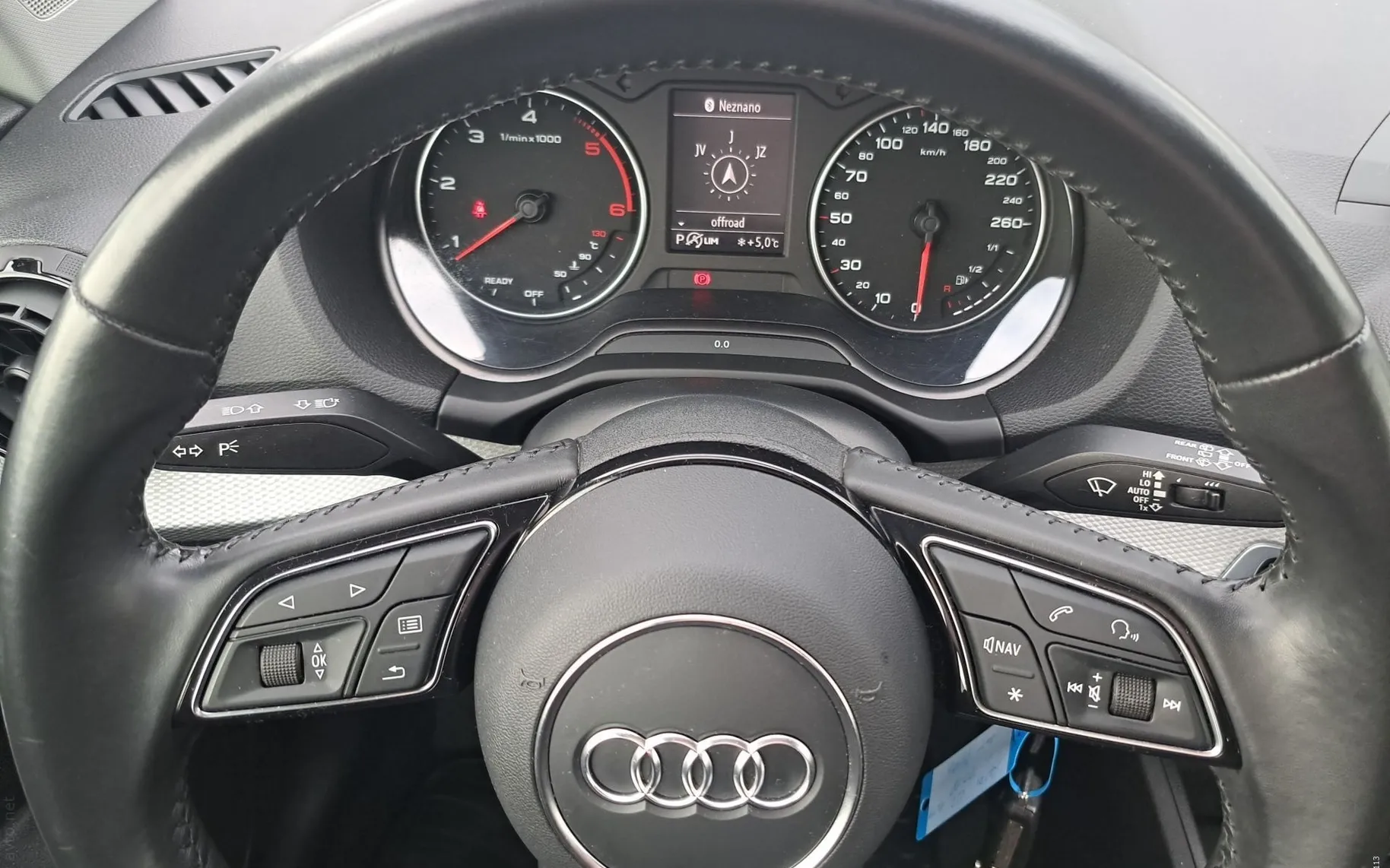 Notranja slika - Audi Q2 - 30 TDI S tronic... - 8