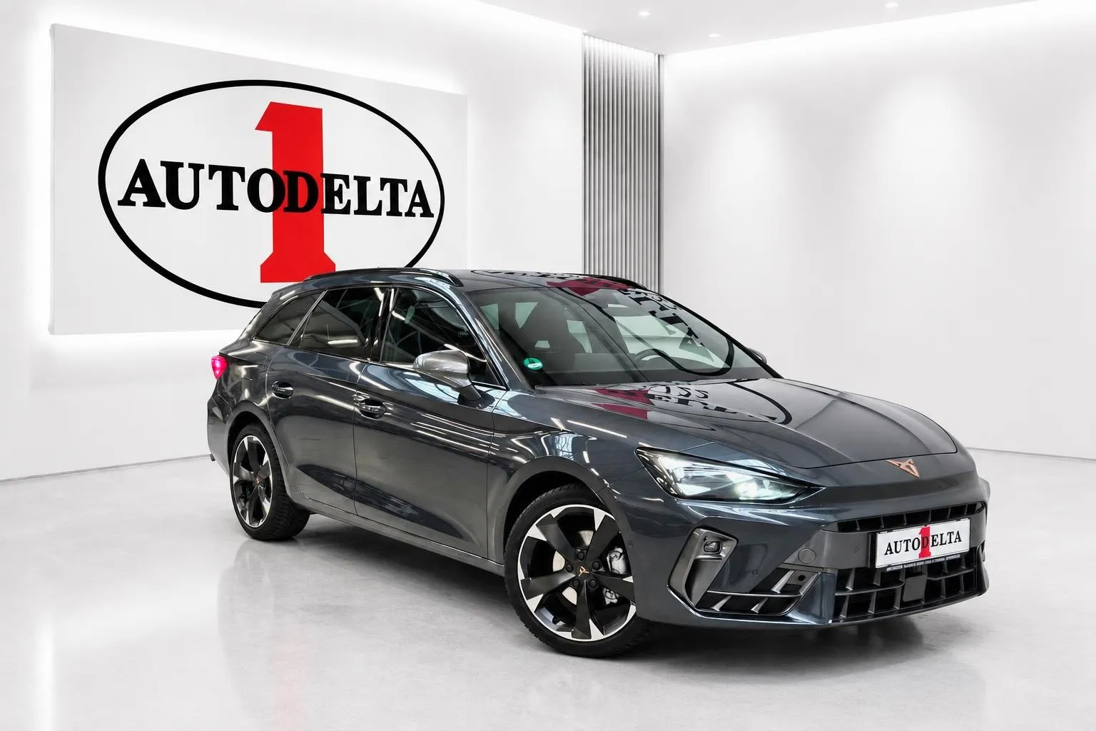 Zunanja slika - Cupra Leon - ST 1.5 eTSI DSG - 2