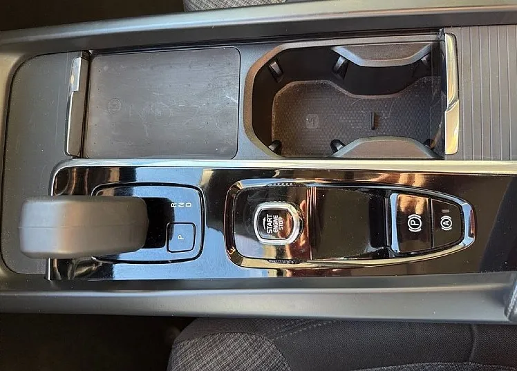 Zunanja slika - Volvo XC60 - B4  D   AUT FWD LED NAVI KEYLESS KAMERA - 14