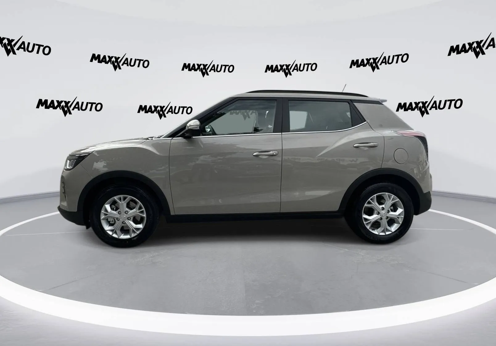 Notranja slika - KG Mobility Tivoli - 1.5 GDI-T Fresh MT... - 8