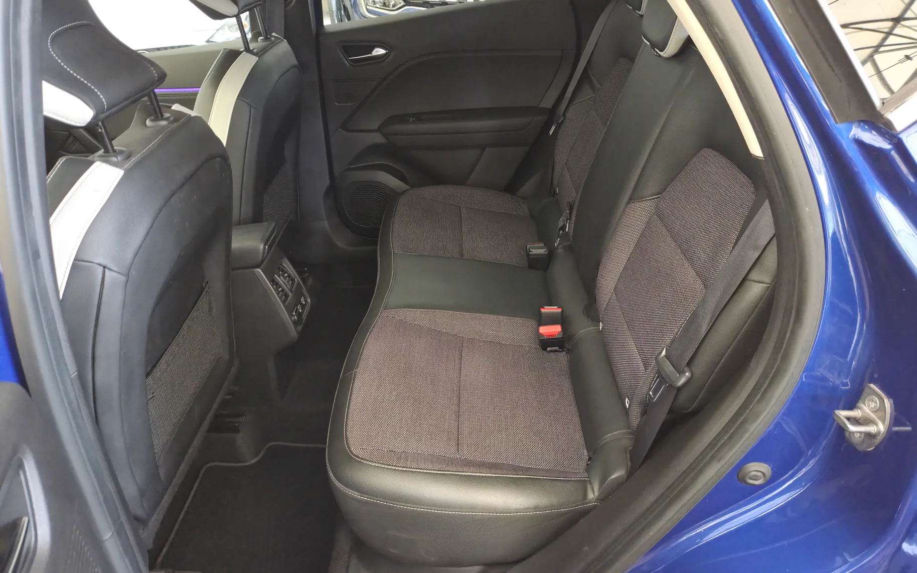 Zunanja slika - Renault Captur - Techno TCe 90 - 21