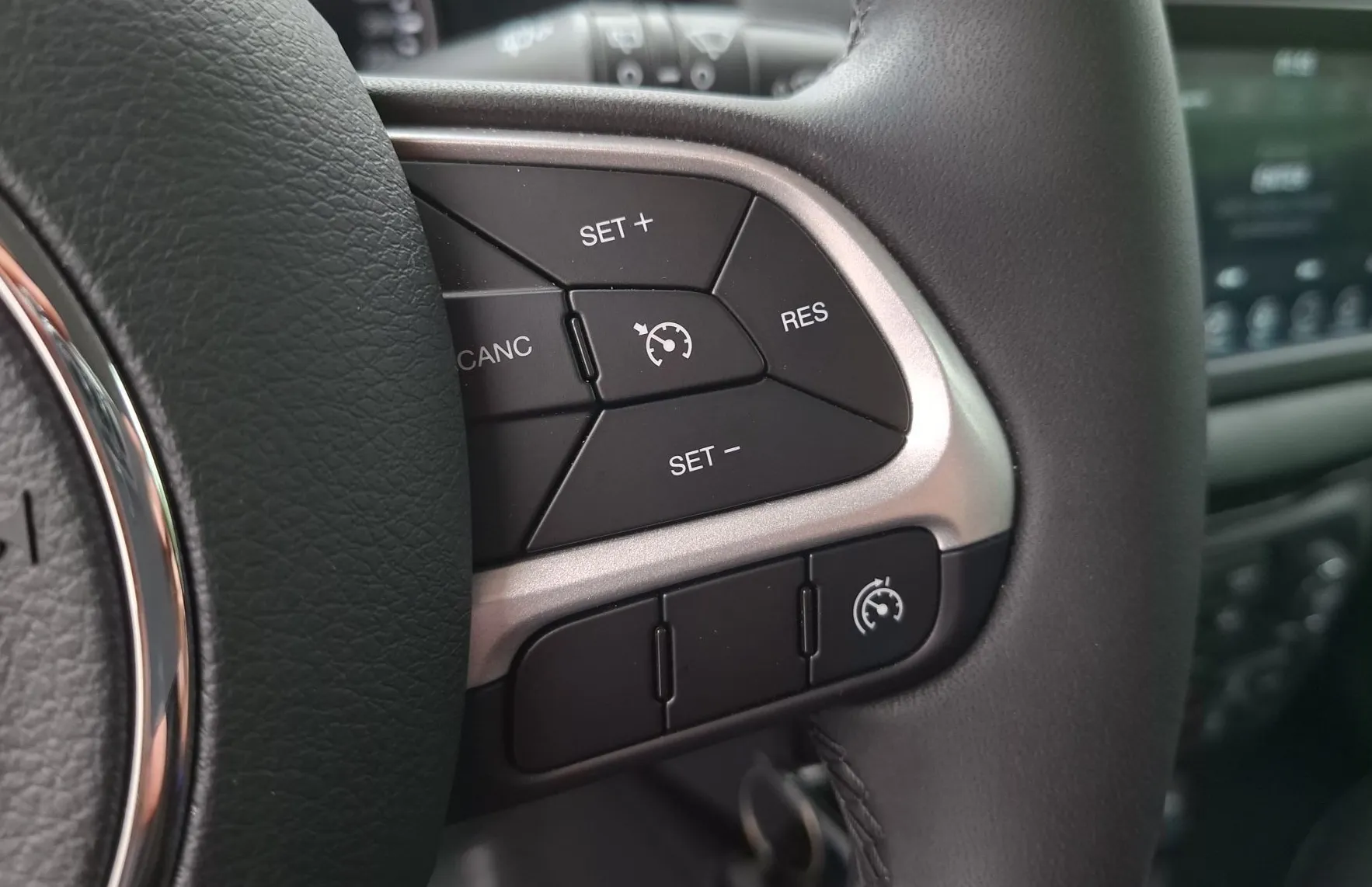 Zunanja slika - Jeep Renegade - 1.5 GSE T4 48V e-Hybrid - 12