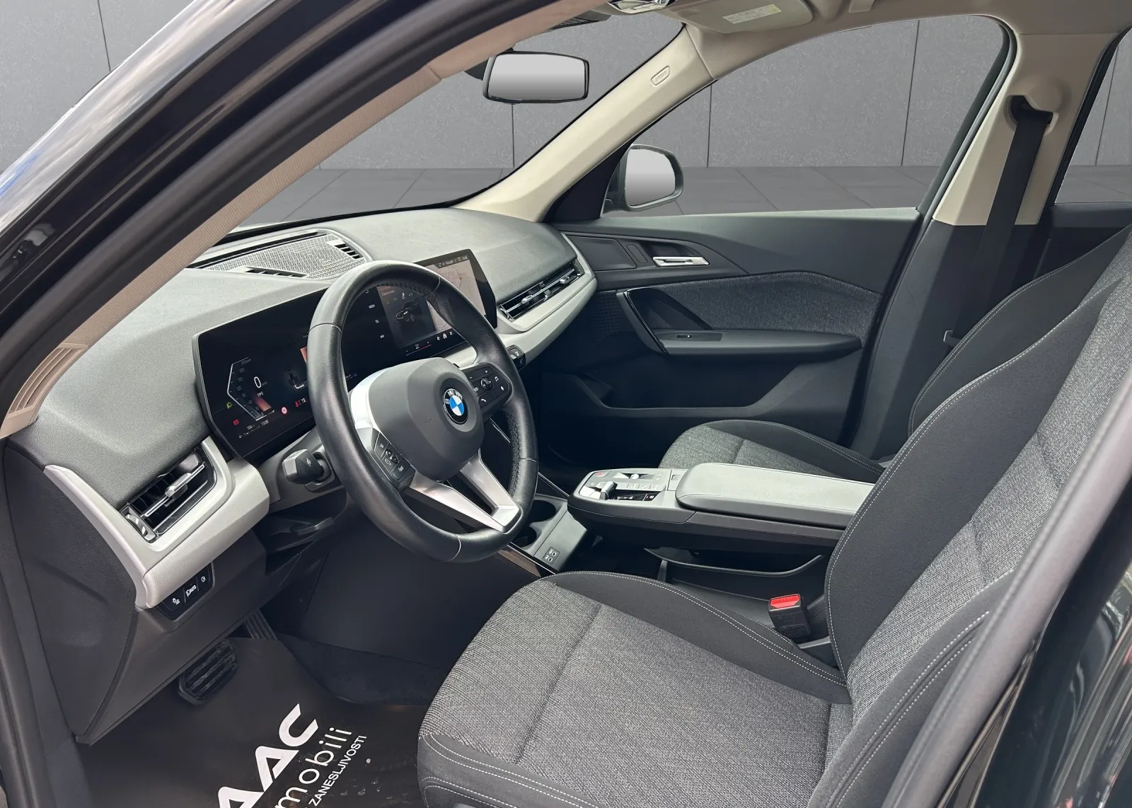 Zunanja slika - BMW X1 - sDrive18d Avt. - 6