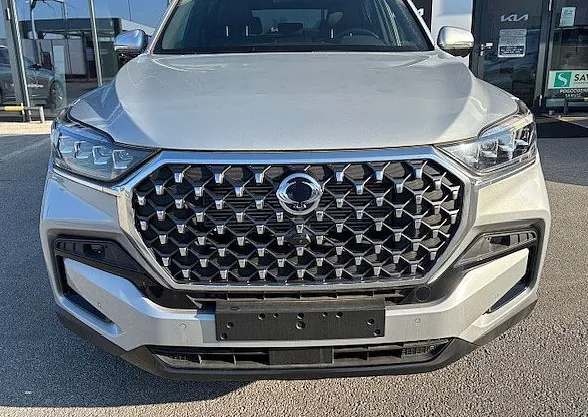 Zunanja slika - SsangYong Rexton - 2.2 XDi Limited 4WD NAVI.FULL LED....AKCIJA.... - 2