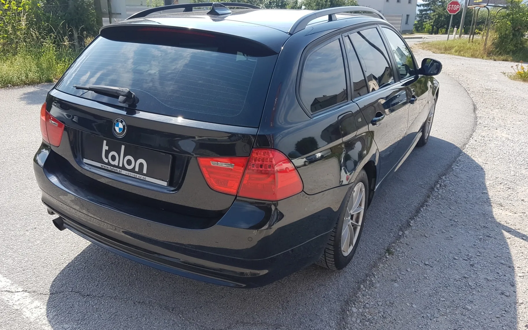 Zunanja slika - BMW M3 Touring - Serija 3 318d Touring - 5