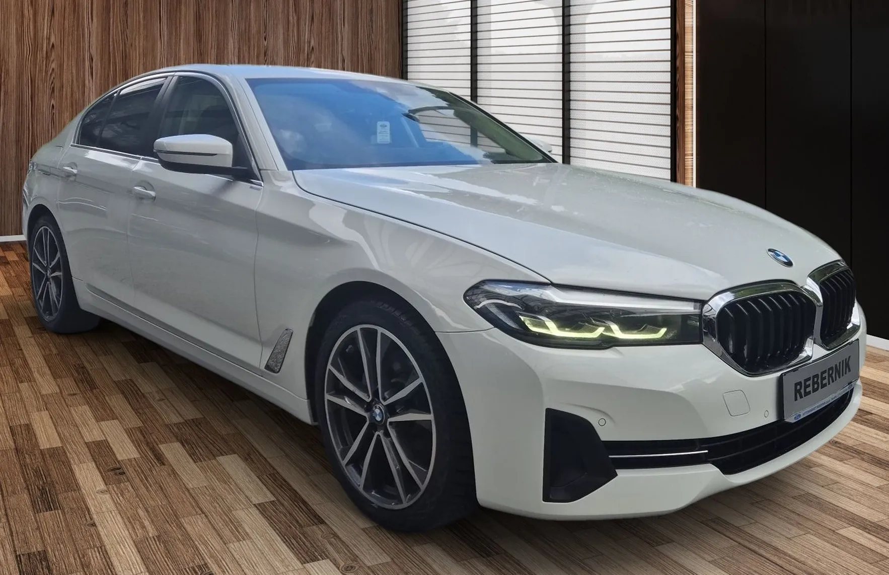 Zunanja slika - BMW Serija 5 - : 518d mHEV AUT-SLO-LED-KAMERA-PDC-ODLIČEN - 2