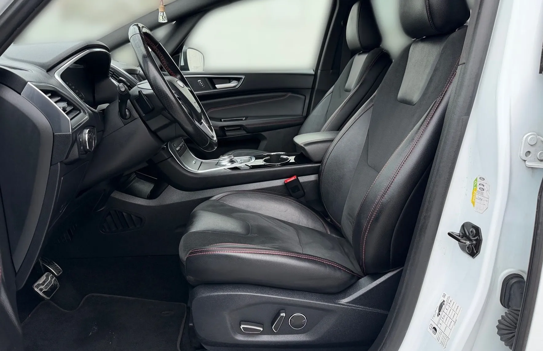 Zunanja slika - Ford S-MAX - 2.0 EcoBlue ST-Line Avt.-Kamera-PDC-Navi.... - 7