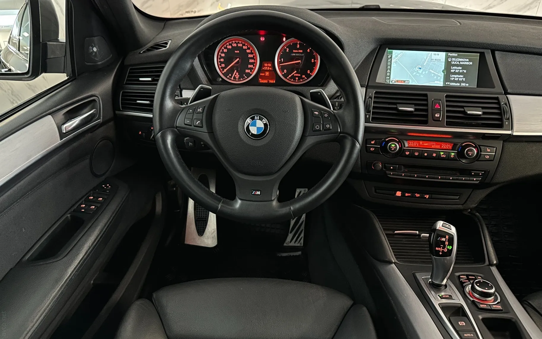 Notranja slika - BMW serija X6: - M50d xD|Pano|Kamera|Memory|HUD|Gretje|Garancija|.. - 10