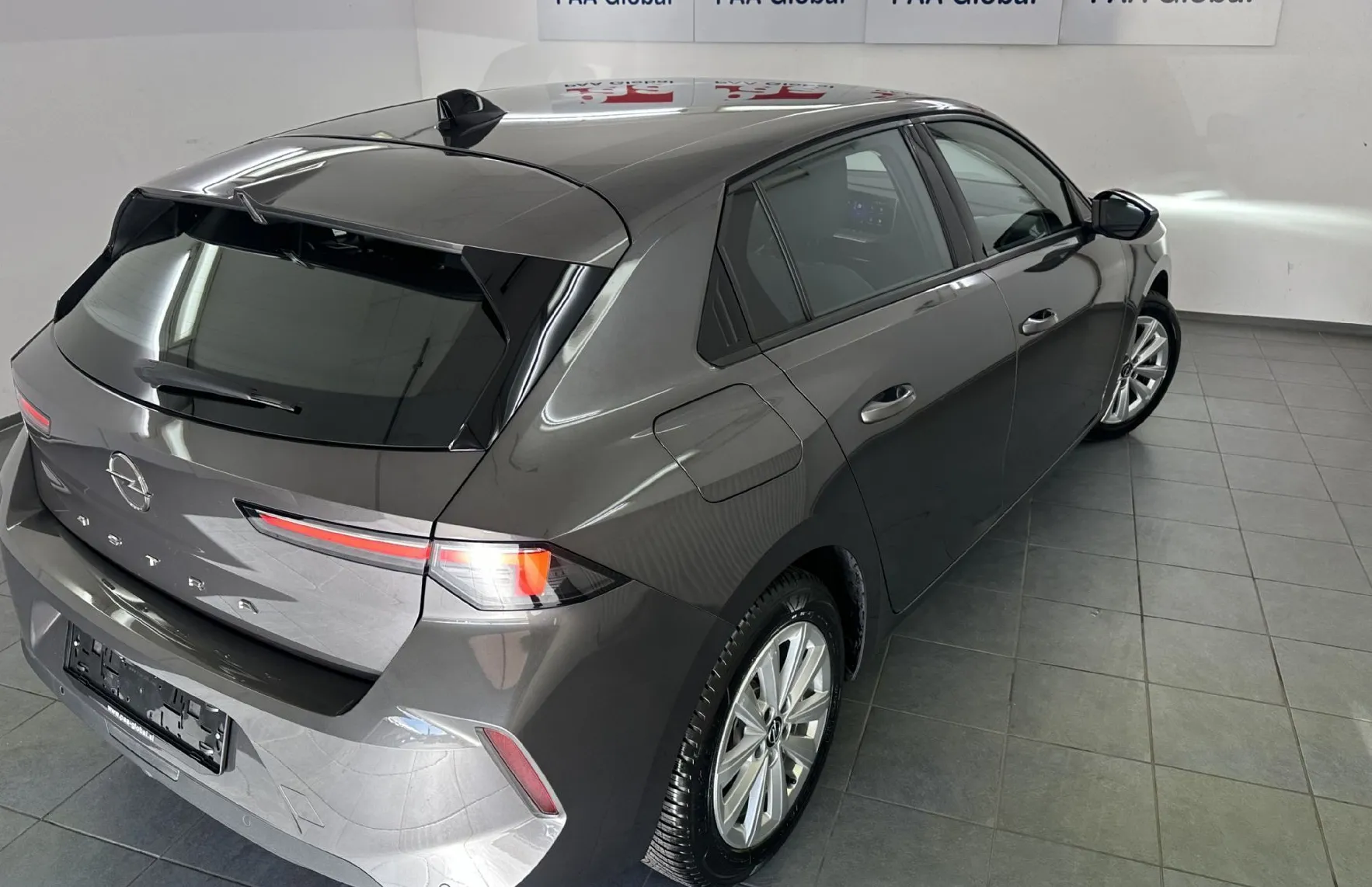 Zunanja slika - Opel Astra - 1.2 Turbo Edition.KAMERA.LED.2023.SAMO 51.000 KM - 16