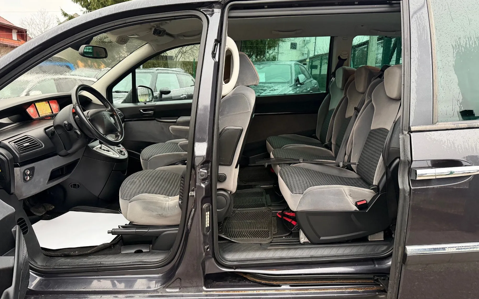 Zunanja slika - Citroën C8 - 2.0 HDi 160 SLO.VOZILO 1.LASTNIK 7 SEDEŽEV NAVI - 12