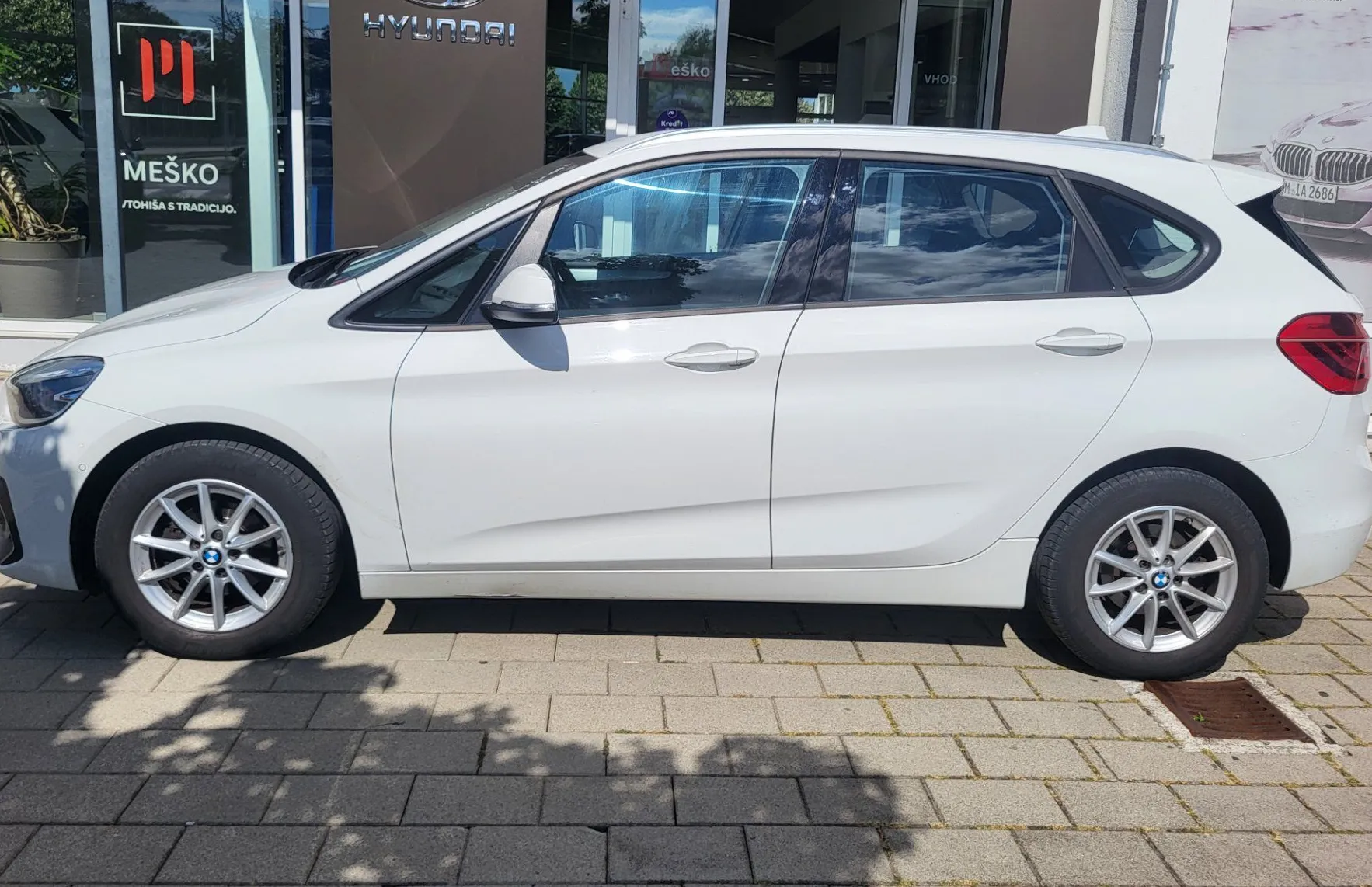Zunanja slika - BMW Serija 2 - Active Tourer: 216i Active Tourer slo-1 last-acc-pdc-alu - 3