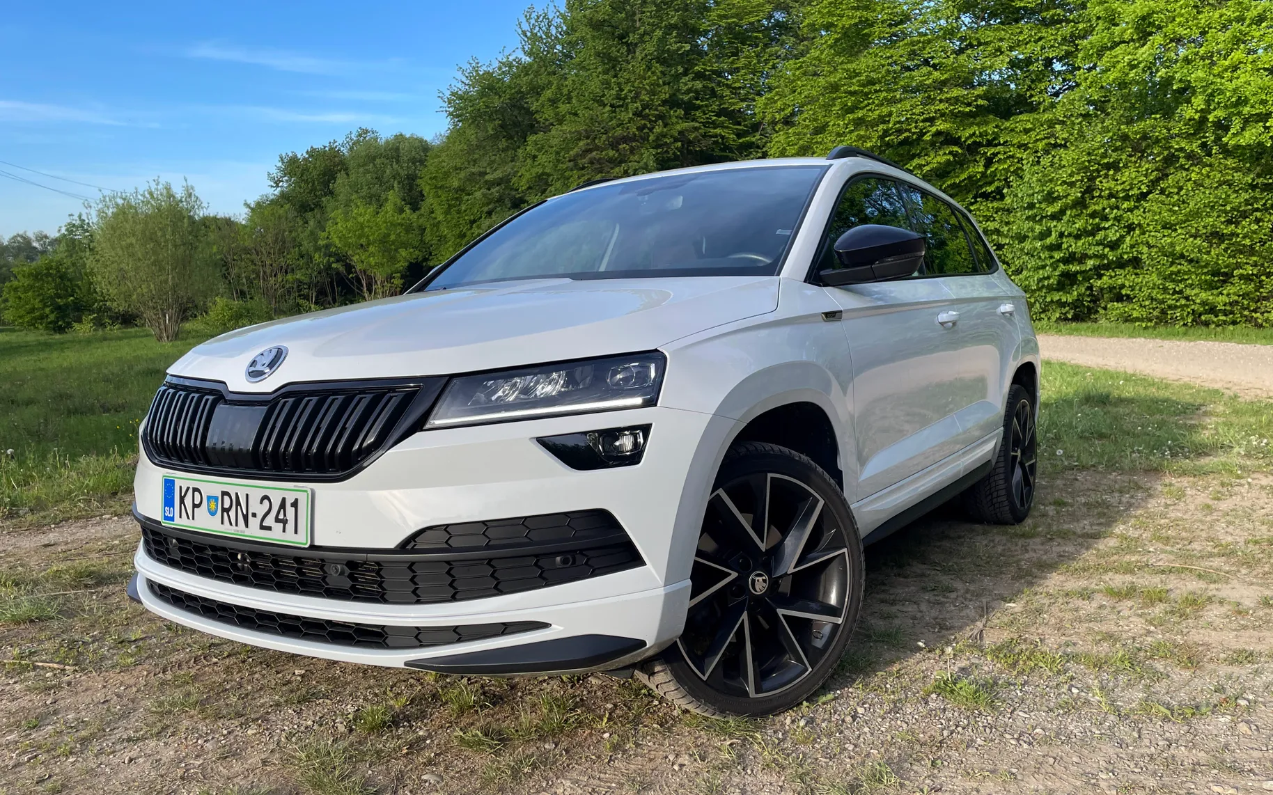 Zunanja slika - Škoda Karoq - 1,5 TSI ACT Sportline DSG - 1