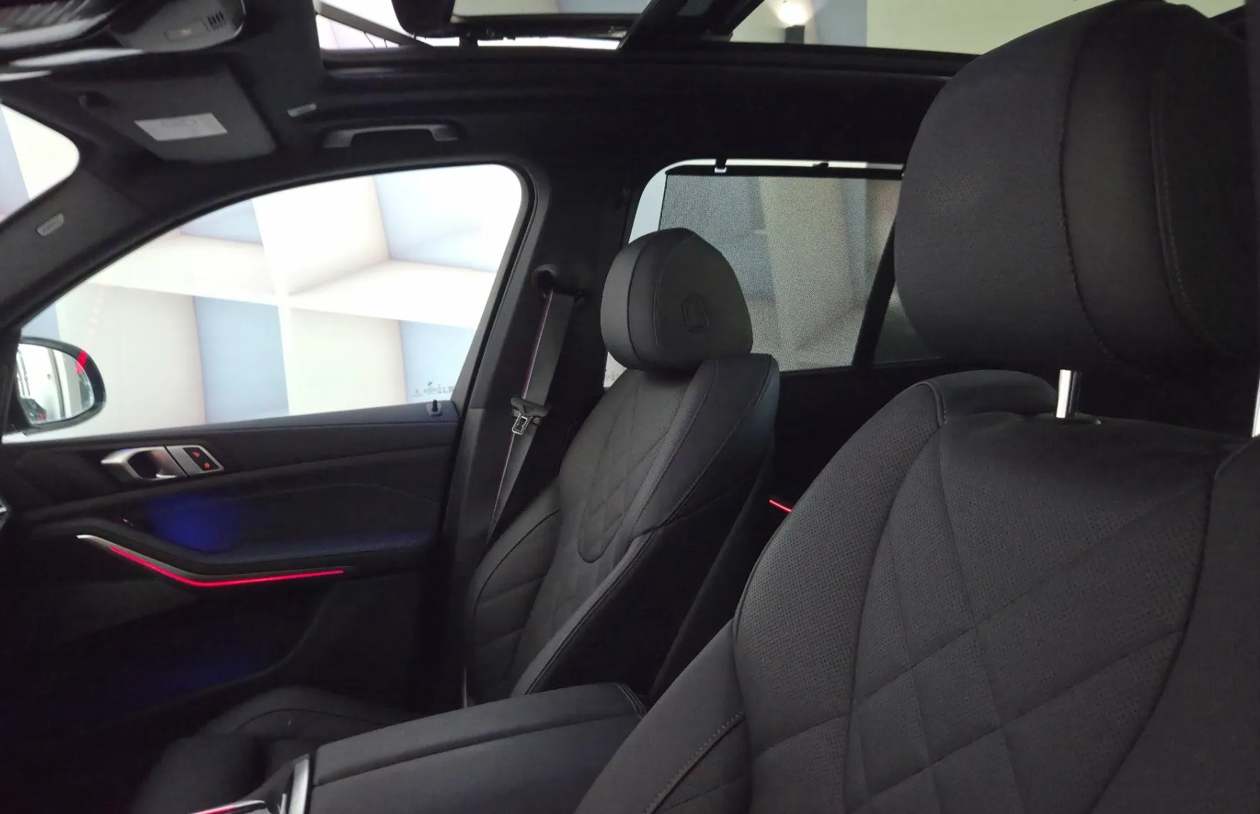 Zunanja slika - BMW X5 - serija : xDrive30d Avt-M.SPORT PRO-ZRAČ-RADAR-PANO - 17