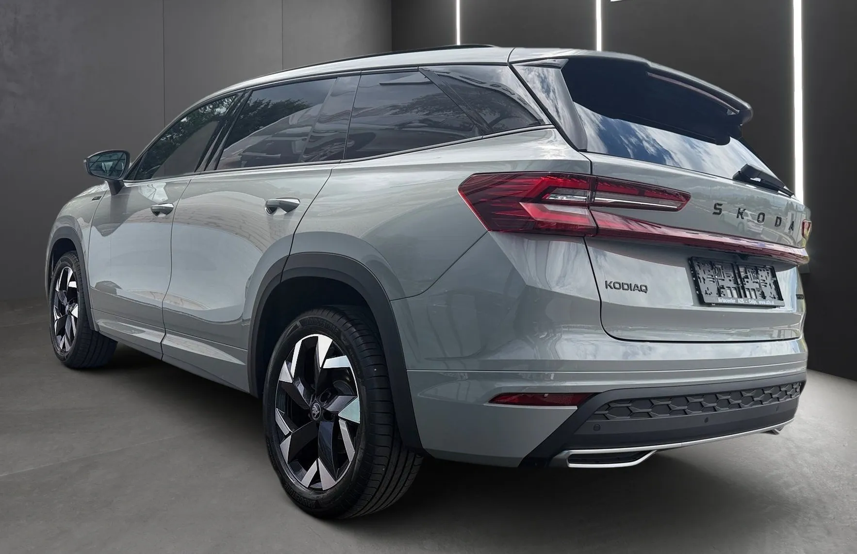 Zunanja slika - Škoda Kodiaq - 1.5 mHEV Sportline DSG - 4