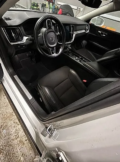 Zunanja slika - Volvo V60 - D3+LED+ACC+NAVI+KAMERA+KLJUKA - 4