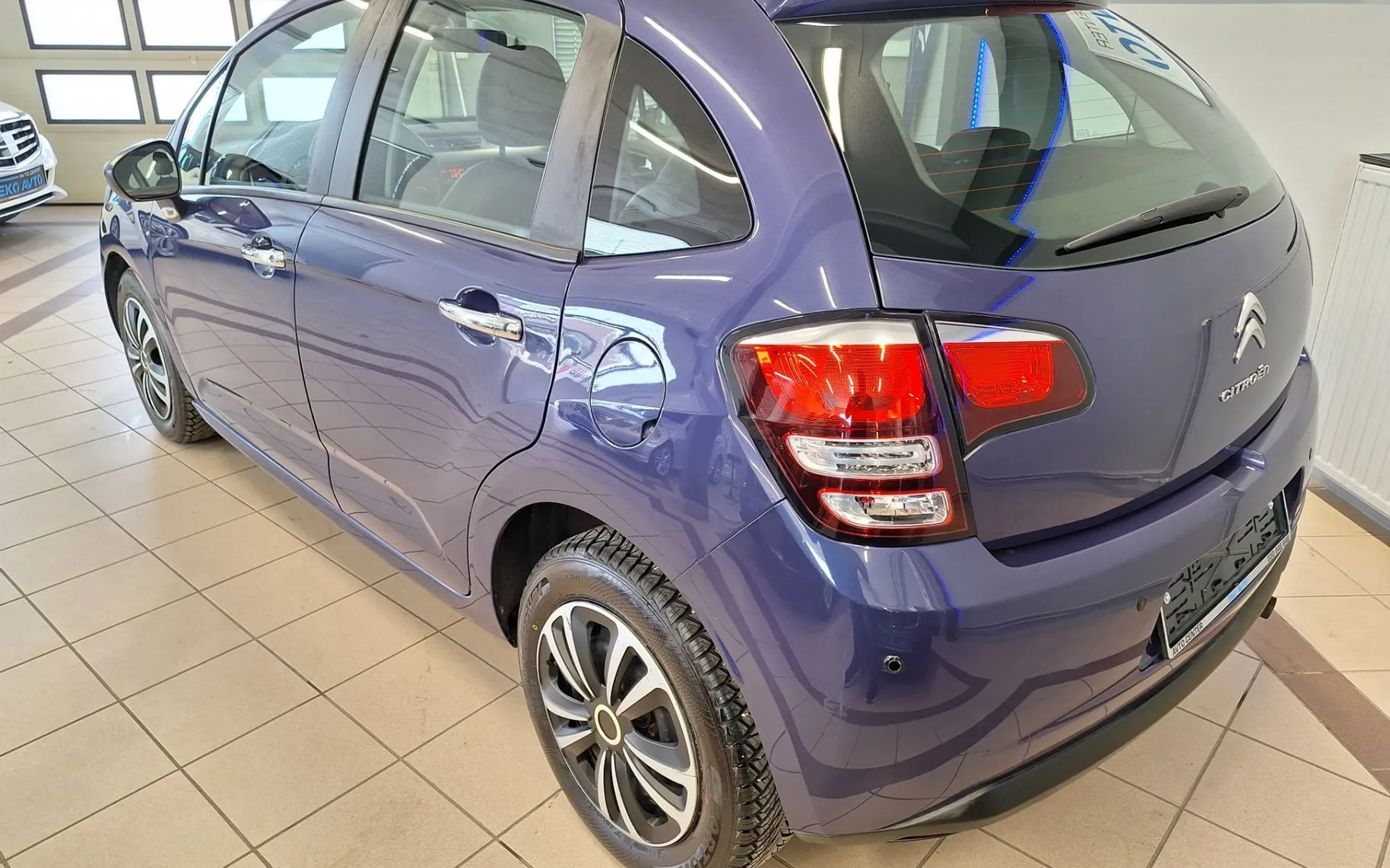 Zunanja slika - Citroën C3 - SAMO 98000KM-LED-KLIMA-KREDIT BREZ POLOGA - 3