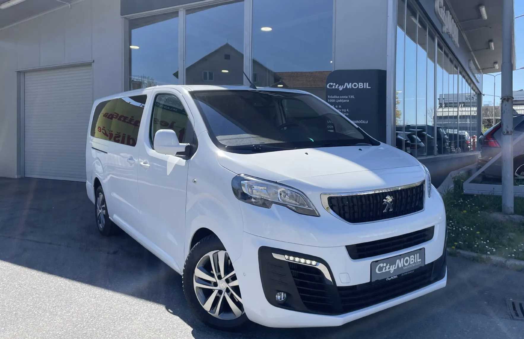 Zunanja slika - Peugeot Traveller - 1.LASTNIK-RADAR TEMPOMAT-ALU-MULTIFUNKCIJA-PDC - 1