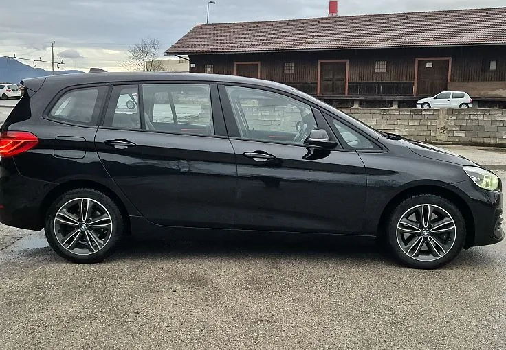 Zunanja slika - BMW Serija 2 - Gran Tourer: 218d xDrive + 7 sedežev + PANORAMA + MAX OP - 4