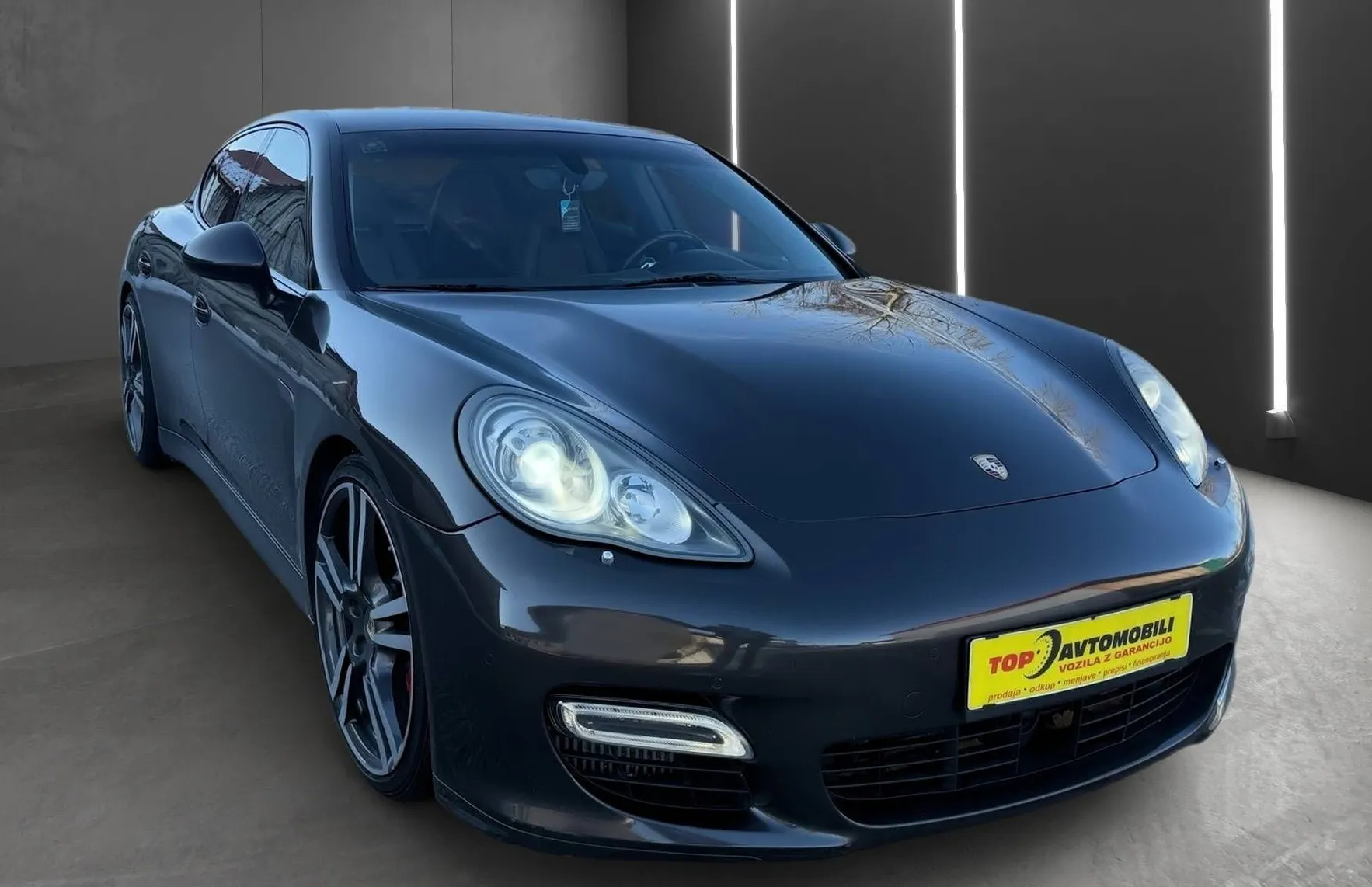 Zunanja slika - Porsche Panamera - TURBO RADAR XENON KAMERA MEMORY ZRAČNO - 10