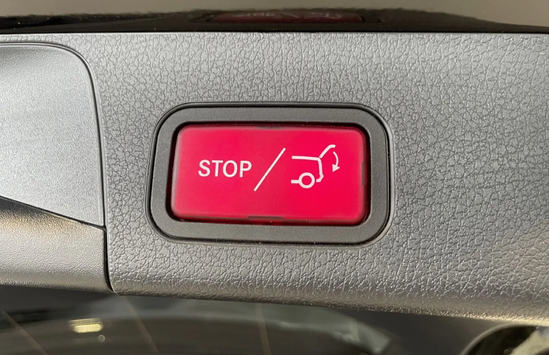 Zunanja slika - Mercedes-Benz GLB-Razred - NAVIGACIJA-TEMPOMAT-VIRTUAL-KAMERA-LED - 14