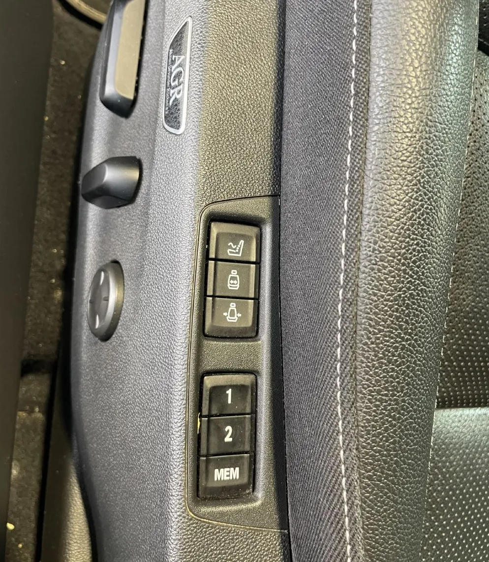 Zunanja slika - Opel Insignia - 1LAST-NAVI-360KAM-HLAJENJE-KEYLESS-RADAR-LED-USNJE - 16