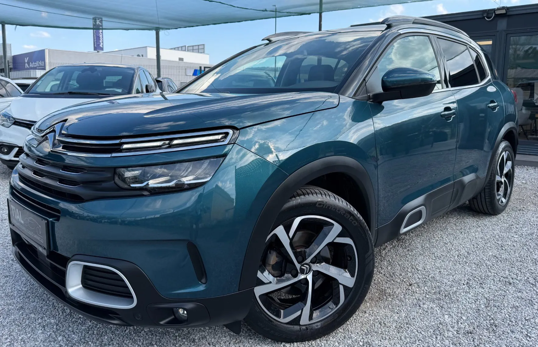 Zunanja slika - Citroën C5 Aircross - 1.2 SLO-VIRTUAL-KAMERA-NAVI-SAMO 85.000KM-ODLIČEN - 1