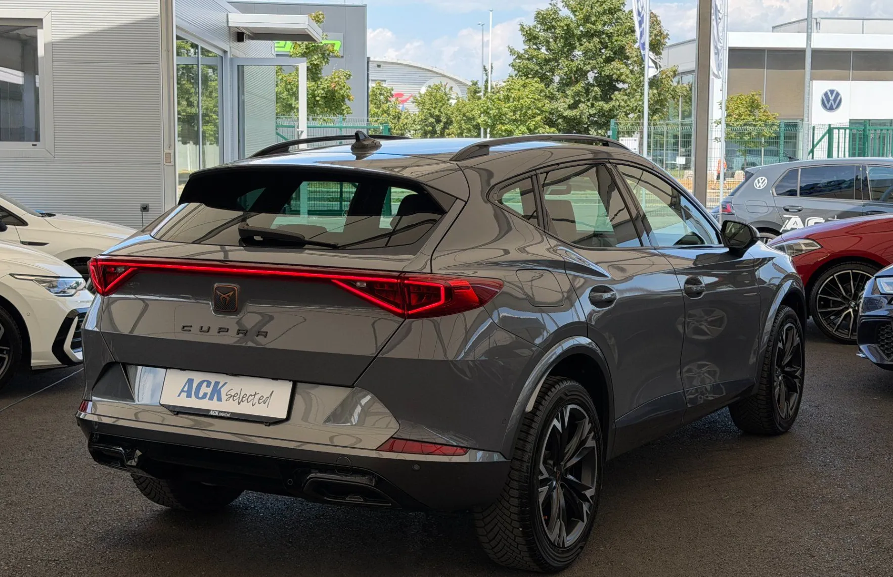 Zunanja slika - Cupra Formentor - 1.5 TSI DSG - MRTVI KOT - KAMERA - EASY OPEN - 4