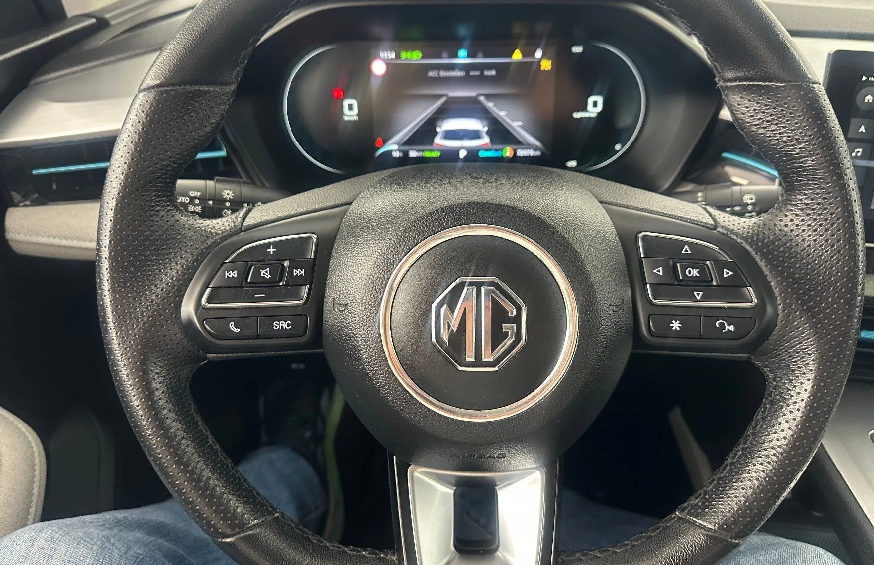 Zunanja slika - MG MG5 - Luxury 5d 130kW.NEMŠKI+4GUME.KAMERA.LED.NAVI.USNJE - 2