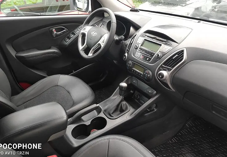 Zunanja slika - Hyundai ix35 - 4WD 2.0-127.000KM-SLO-GRETJE SEDEŽEV-PDC-ALU-TOP - 9