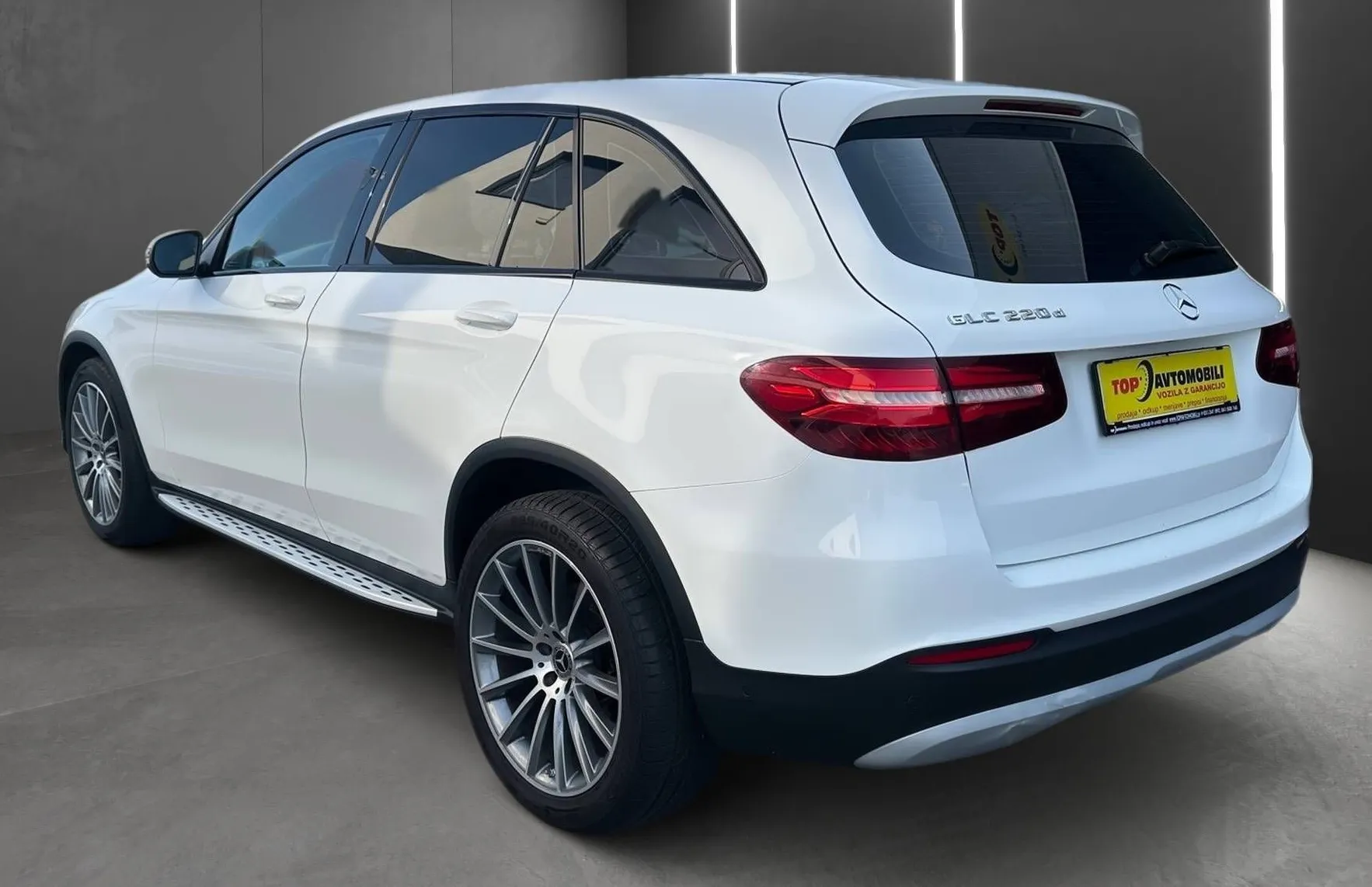 Zunanja slika - Mercedes-Benz GLC-Razred - 220d 4MATIC AMG Line Avt. - 5