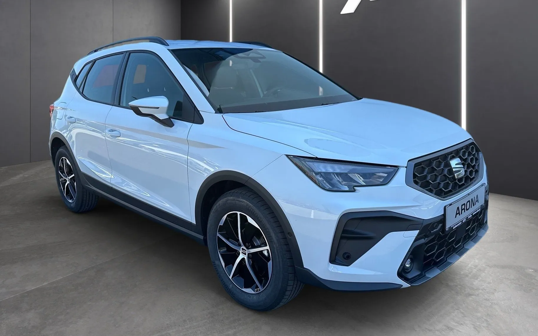 Zunanja slika - Seat Arona - 1.0 Eco TSI Style... - 2