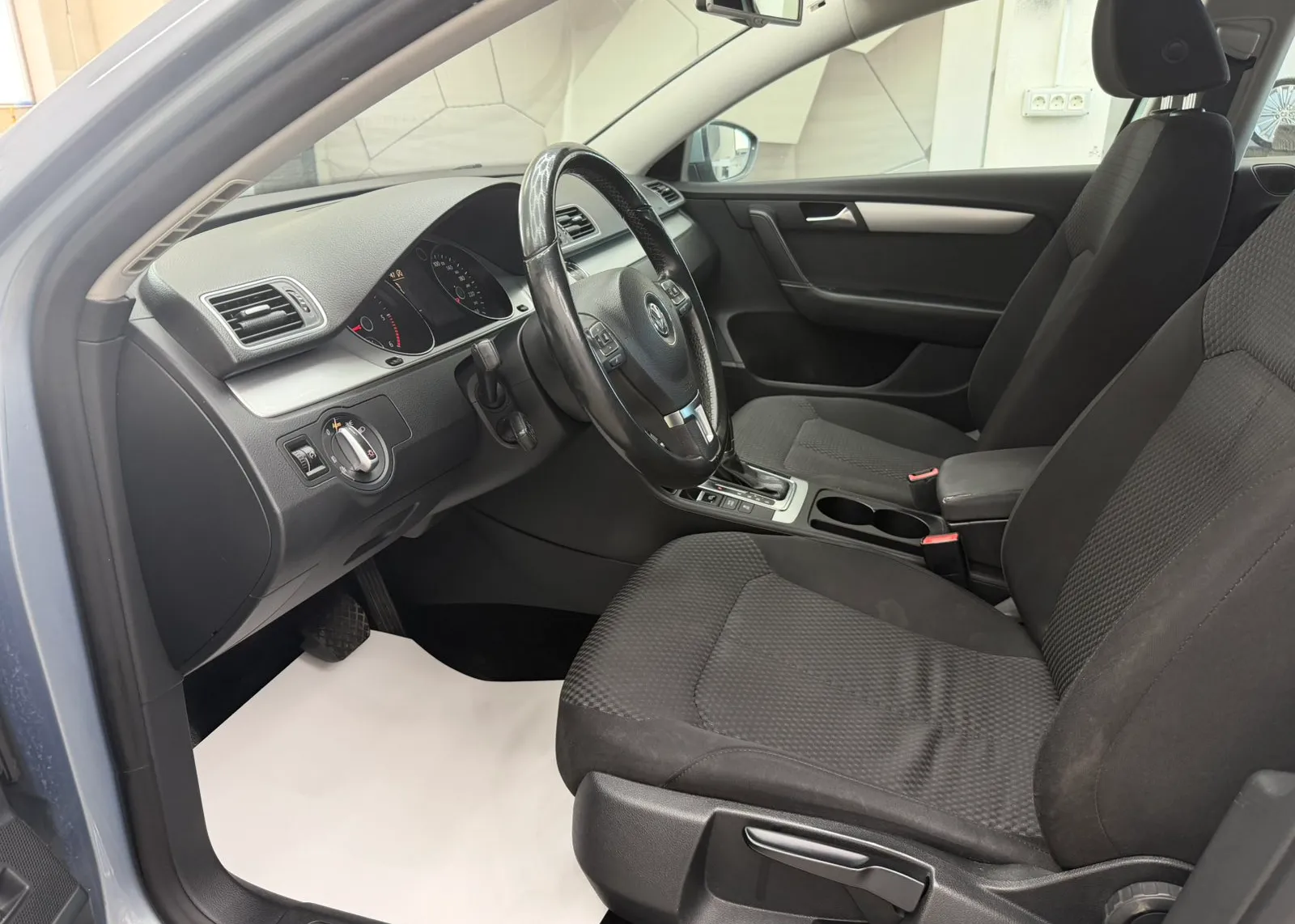 Zunanja slika - VW Passat - Variant 2,0 TDI BMT R-Line DSG - 7