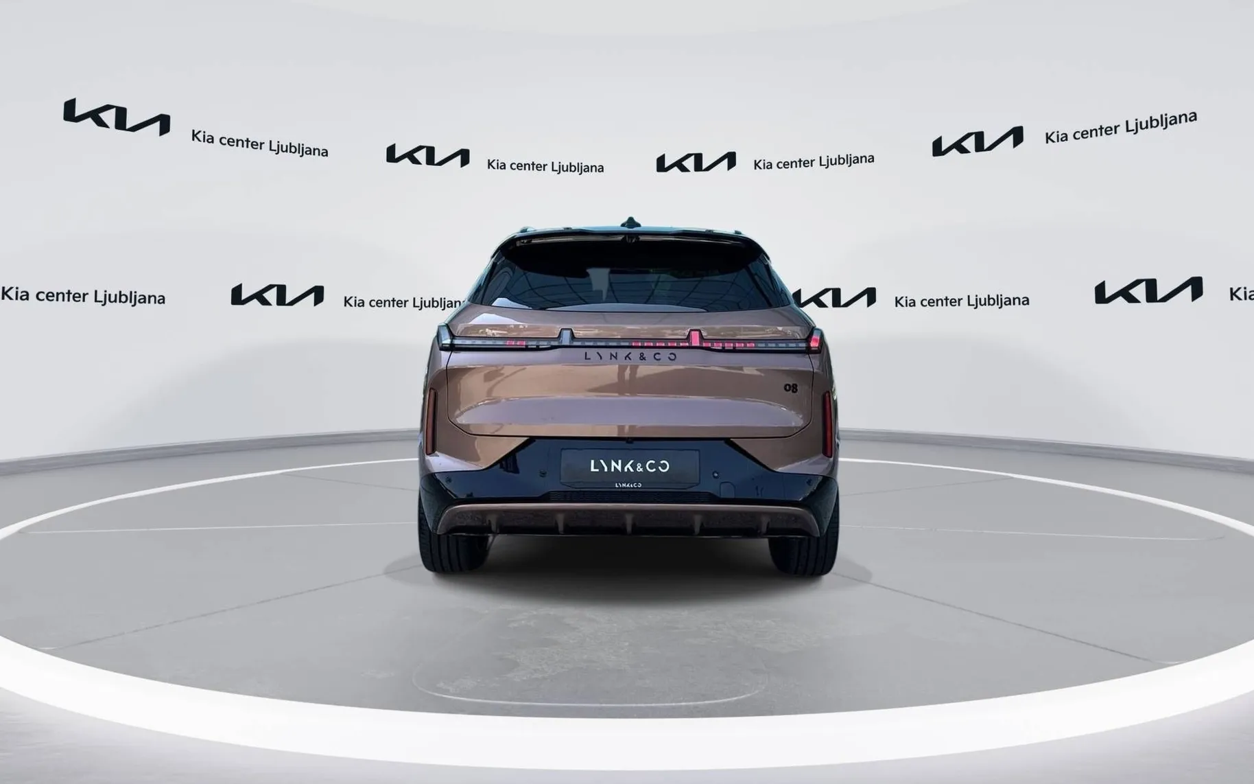 Zunanja slika - Lynk & Co 08 - More PHEV... - 6