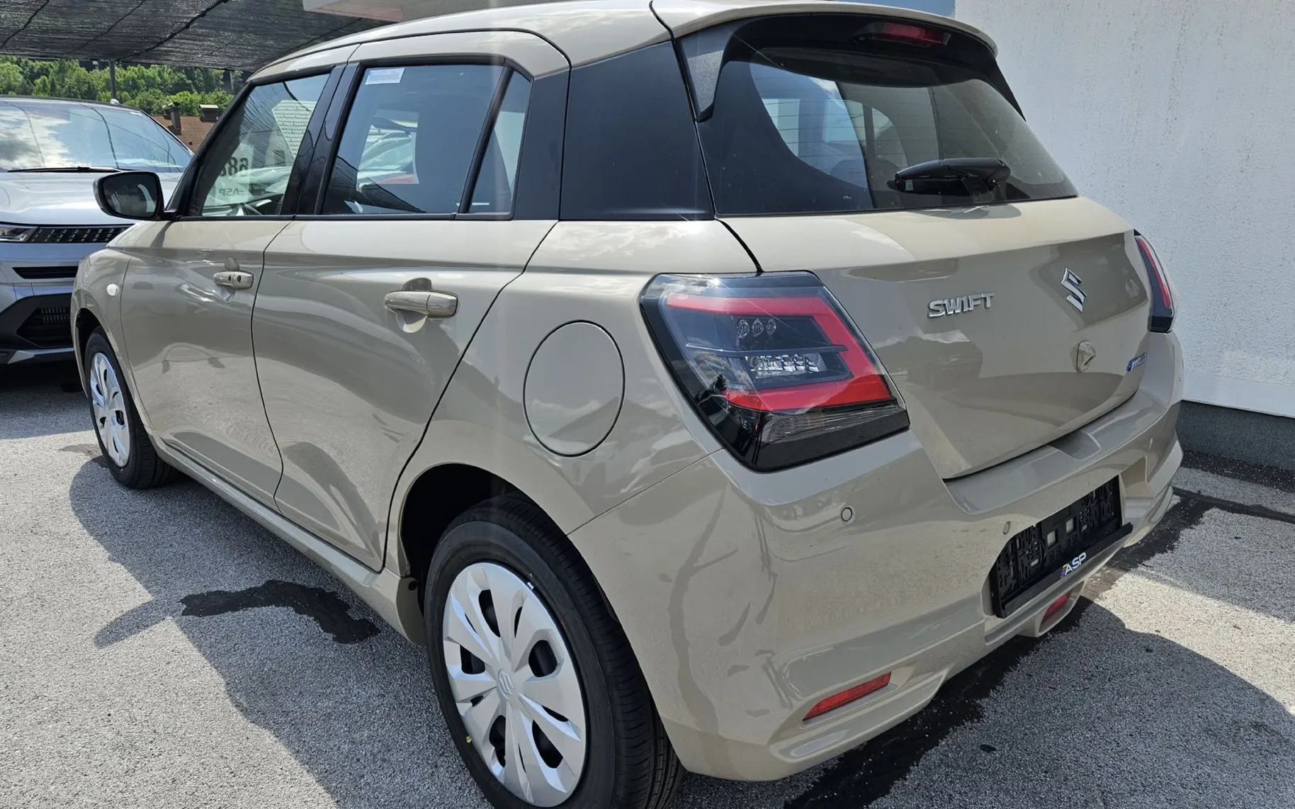 Zunanja slika - Suzuki Swift - 1.2 HIBRID COMFORT - 5