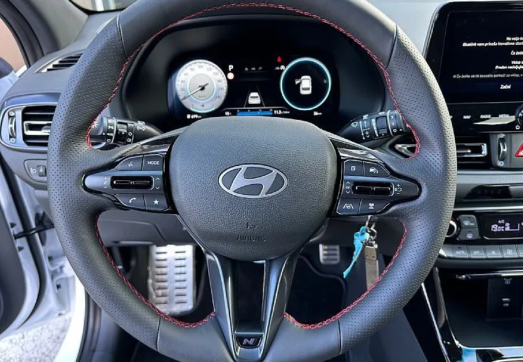 Zunanja slika - Hyundai i30 - 1.0 T-GDI Premium N-LINE - Testno - 8