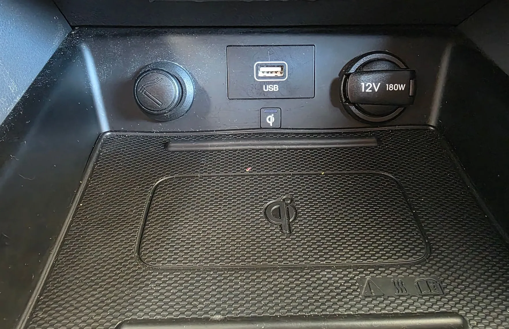 Zunanja slika - Hyundai Ioniq - - SLO-  LED - USNJE - KAMERA - MEMORY - FUL OPREMA - 16