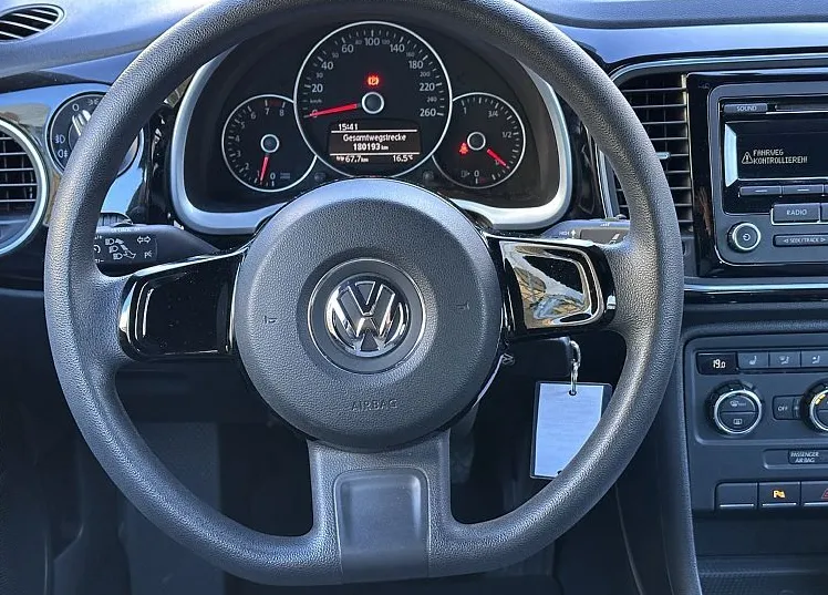 Zunanja slika - Volkswagen Beetle - 1.2 TSI BMT Design °VELIKI SERVIS PRI 180.171 KM° - 7