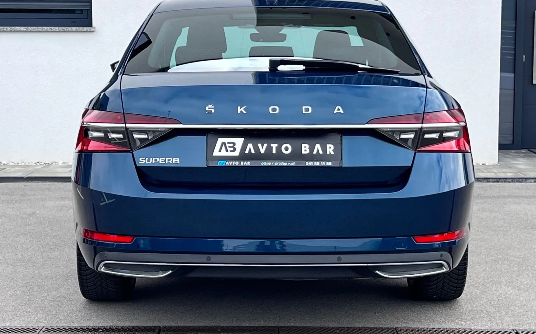 Notranja slika - Škoda Superb - 2.0 TDI+LK+SLO+MATEIX+VIRTUAL+RADAR+KAMERA+MASAŽA - 7