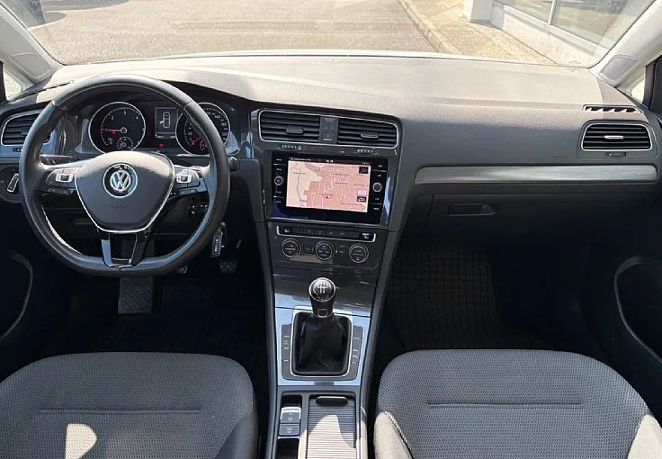 Zunanja slika - Volkswagen Golf - 1.6 TDI 85kW BMT R-Line Edition - 8