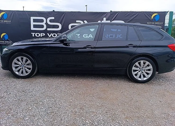 Zunanja slika - BMW Serija 3 - Touring: 320 D PDC ZELO LEPO OHRANJEN - 13