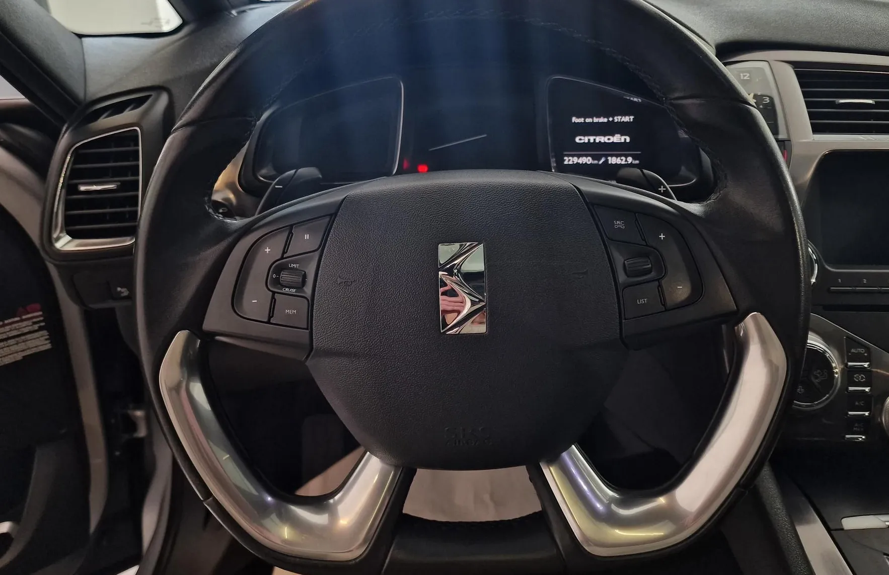 Zunanja slika - Citroën DS5 - Hybrid4 KEYLESS|NAVI|KAMERA|PANORAMA|TEMPOMAT - 13