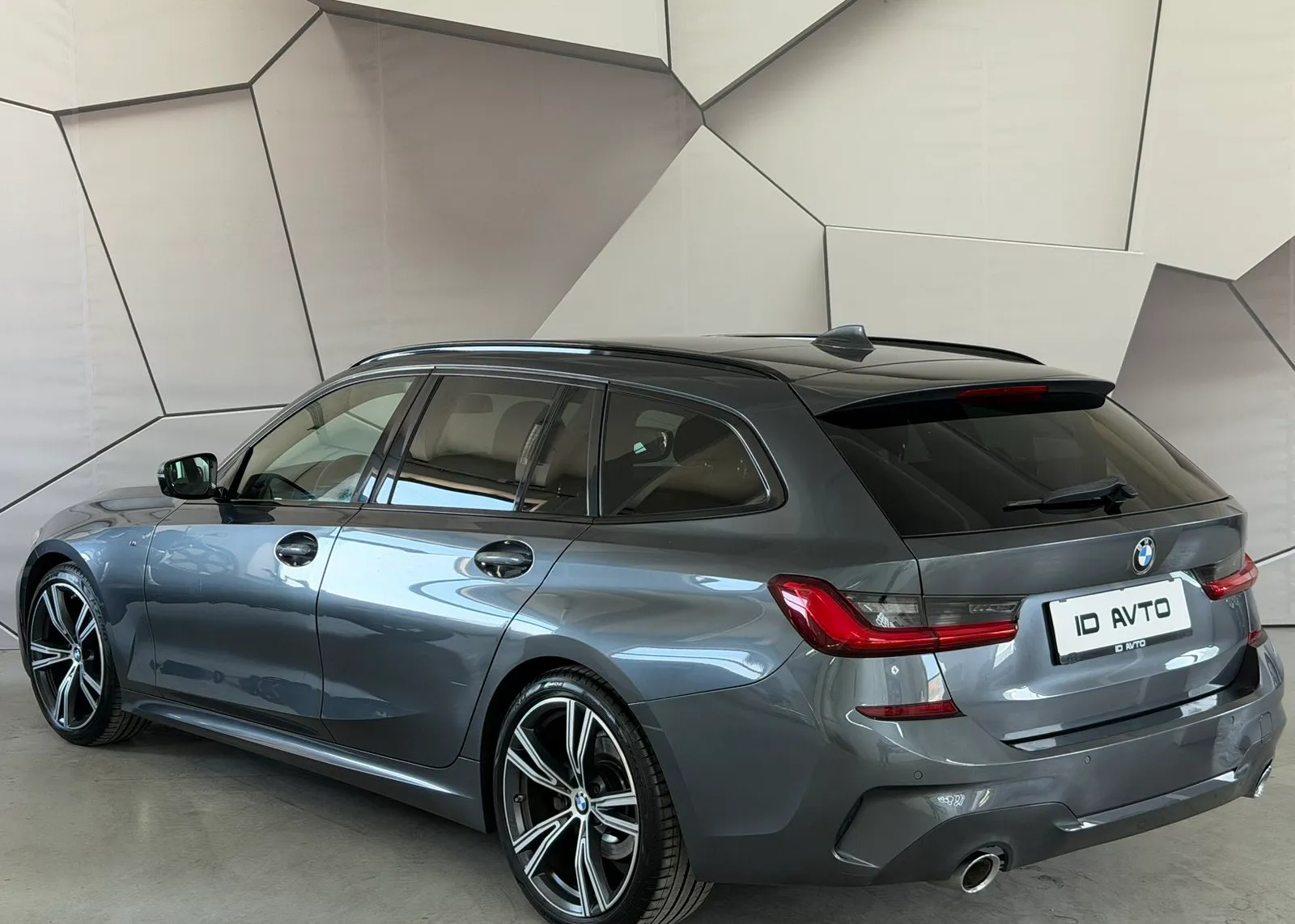 Zunanja slika - BMW Serija 3 - 320d Touring Avt. - 2