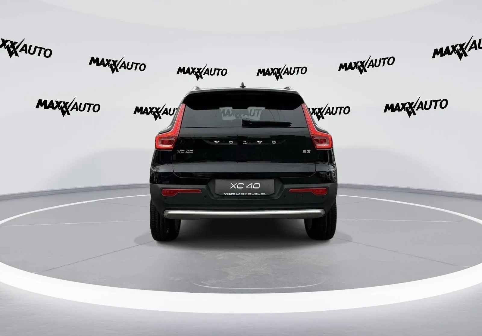 Zunanja slika - Volvo XC40 - B3 P Core AT DCT 3 leta garancije + 3 servisi - 6