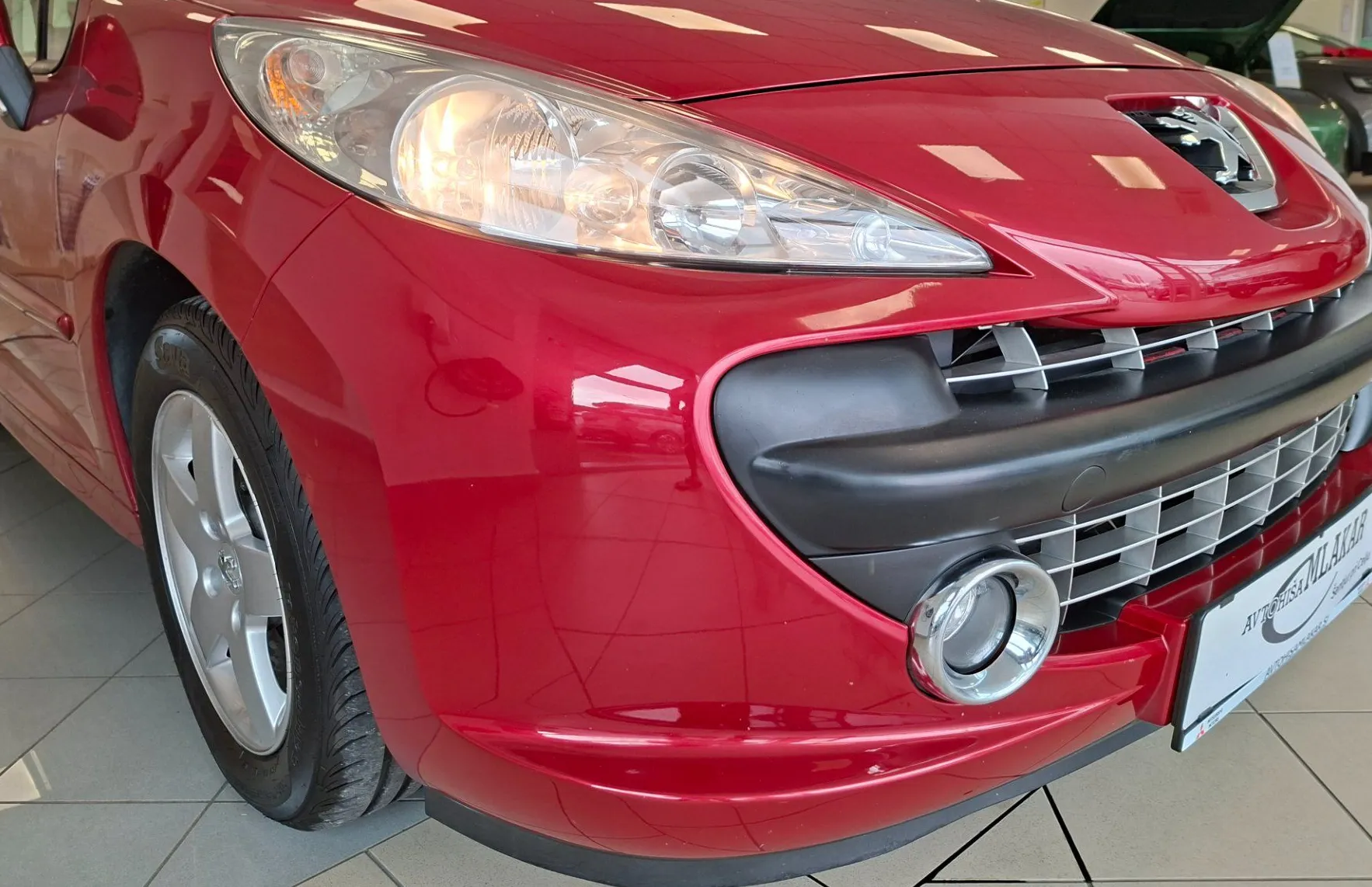 Zunanja slika - Peugeot 207 - Premium 1.4 16V-ODLIČEN-HITRI KREDIT- - 16