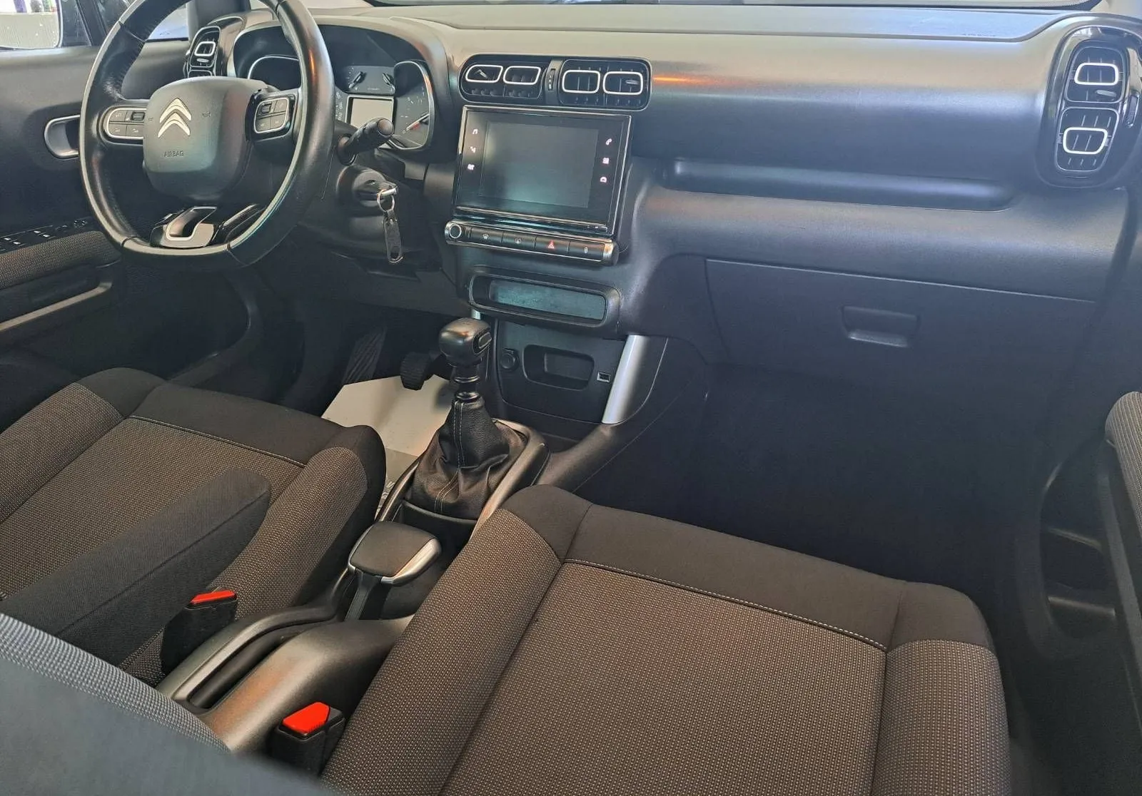 Notranja slika - Citroën C3 Aircross - 1.2 PureTech 110-LED-1 LASTNIK-M 2020-GARANCIJA... - 10